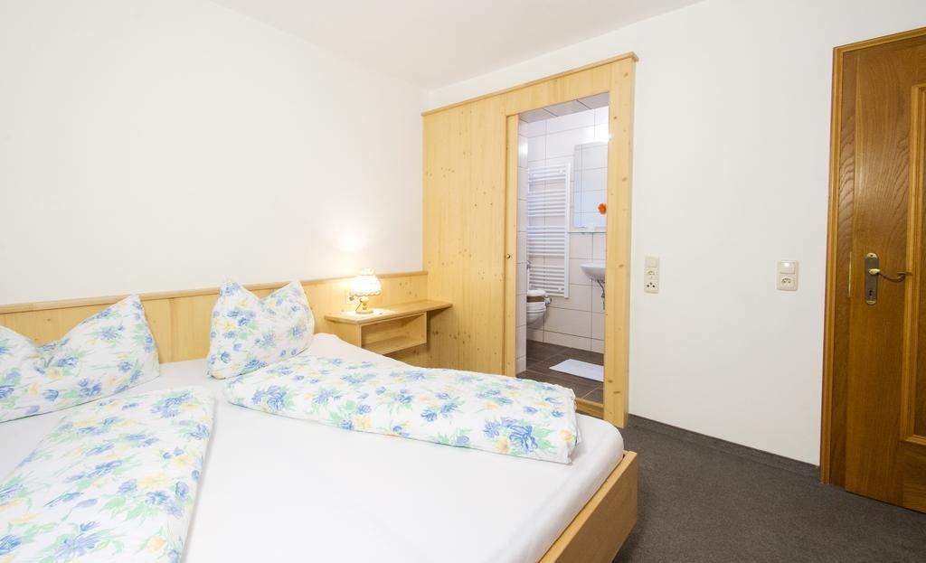 Ferienwohnung Pension Tirol Bichlbach Exterior foto